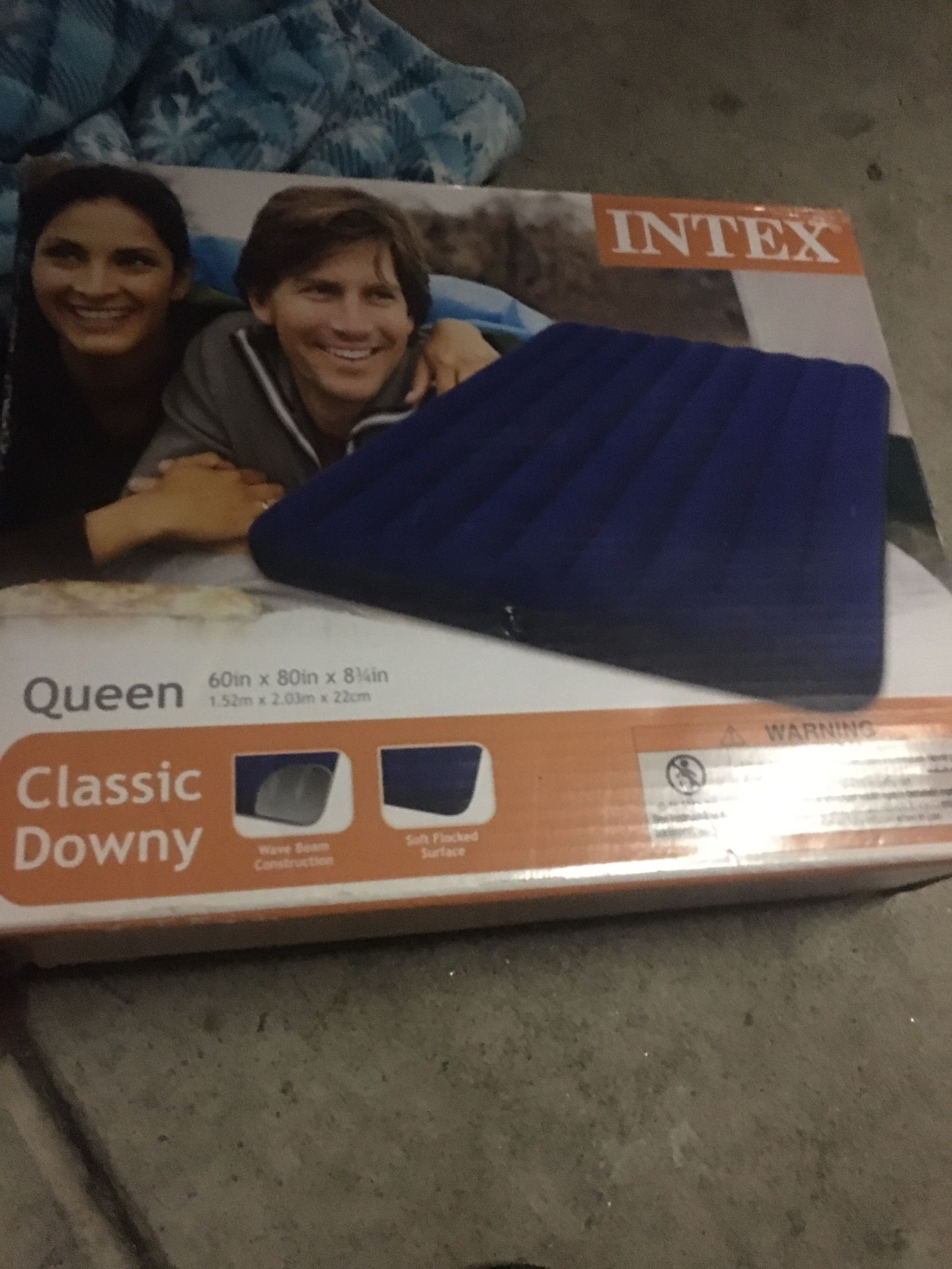 Air Mattress 