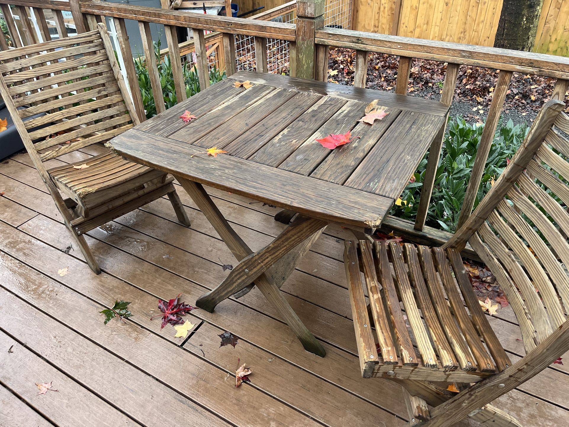 Free Folding Patio Set