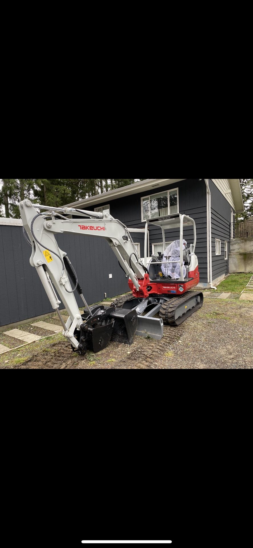 240 Takeuchi Excavator New