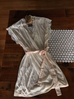 Anthropologie sheer cotton shirt robe with lace. NEW