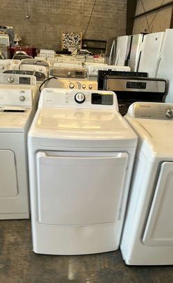 Midea White Dryer LargeCapacity SensorDry