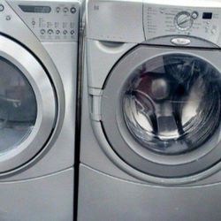 WHIRLPOOL SET WASHER AND GAS DRAYER PERFECT CONDITION WORKING LIKE NEW  BIG CAPACITY 