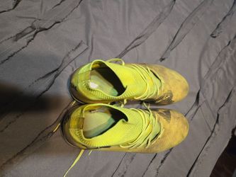 Boys soccer cleats
