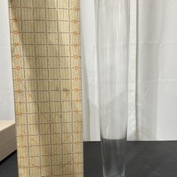 19” Trumpet Vase (23 vases)