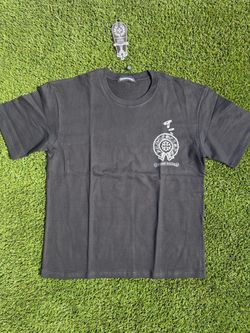 Black T shirt