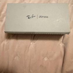Ray-Ban Meta Wayfarer Gen 2 Smart Glasses – Brand New