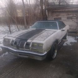 1977 Oldsmobile Cutlass