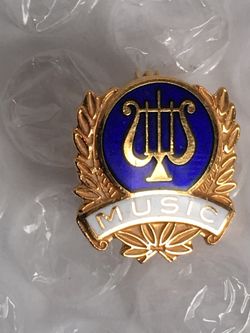 MUSIC BROOCH VINTAGE TO FASHION