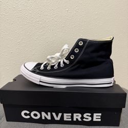 Converse (Chucks)