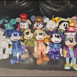 Mickey Mouse The Main Attraction Plush Full Set