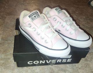 Converse baby pink shoes new