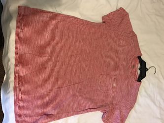 Medium old navy white red striped pocket tshirt