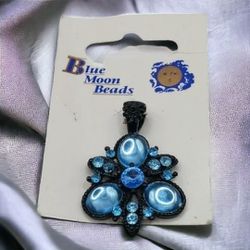 Blue moon beads pendant