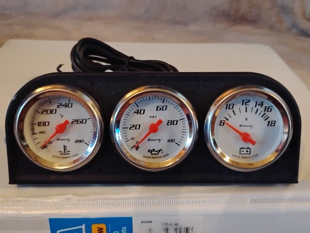 Equus Triple Gage Set