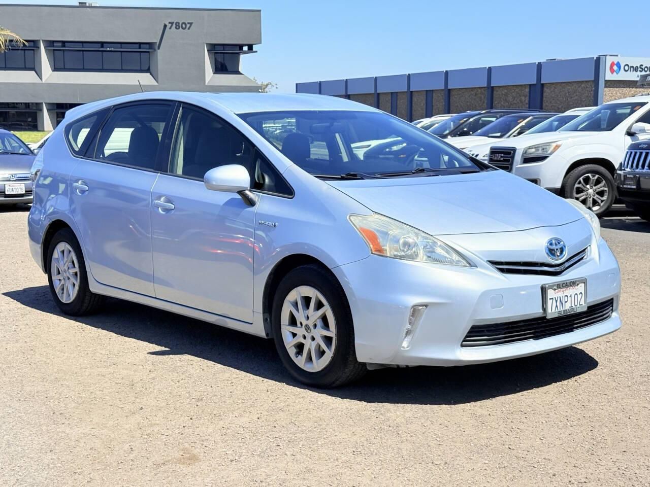 2012 Toyota Prius v