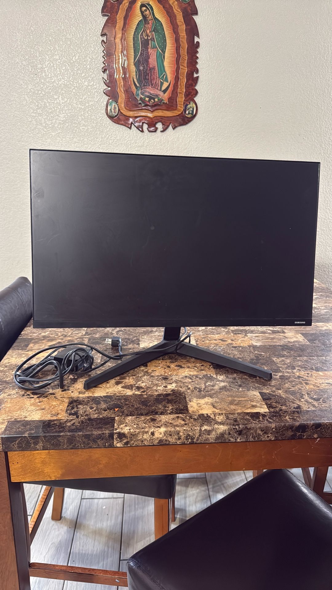 Samsung 27 inch computer monitor