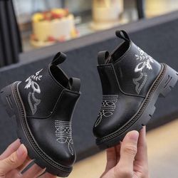 Toddler boots