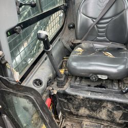 New Holland L225 Perfect Conditions 