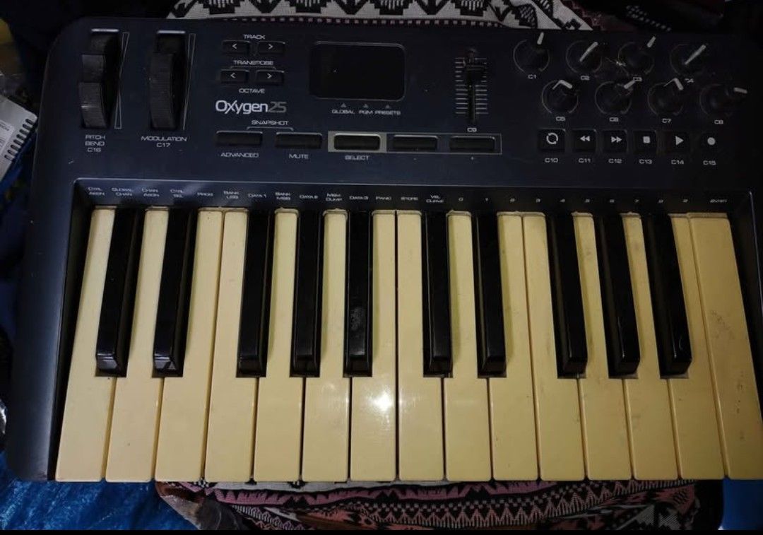 M-Audio Oxygen 25 Keyboard Controller