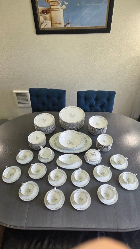 Vintage Noritake Natalie China 90 piece set