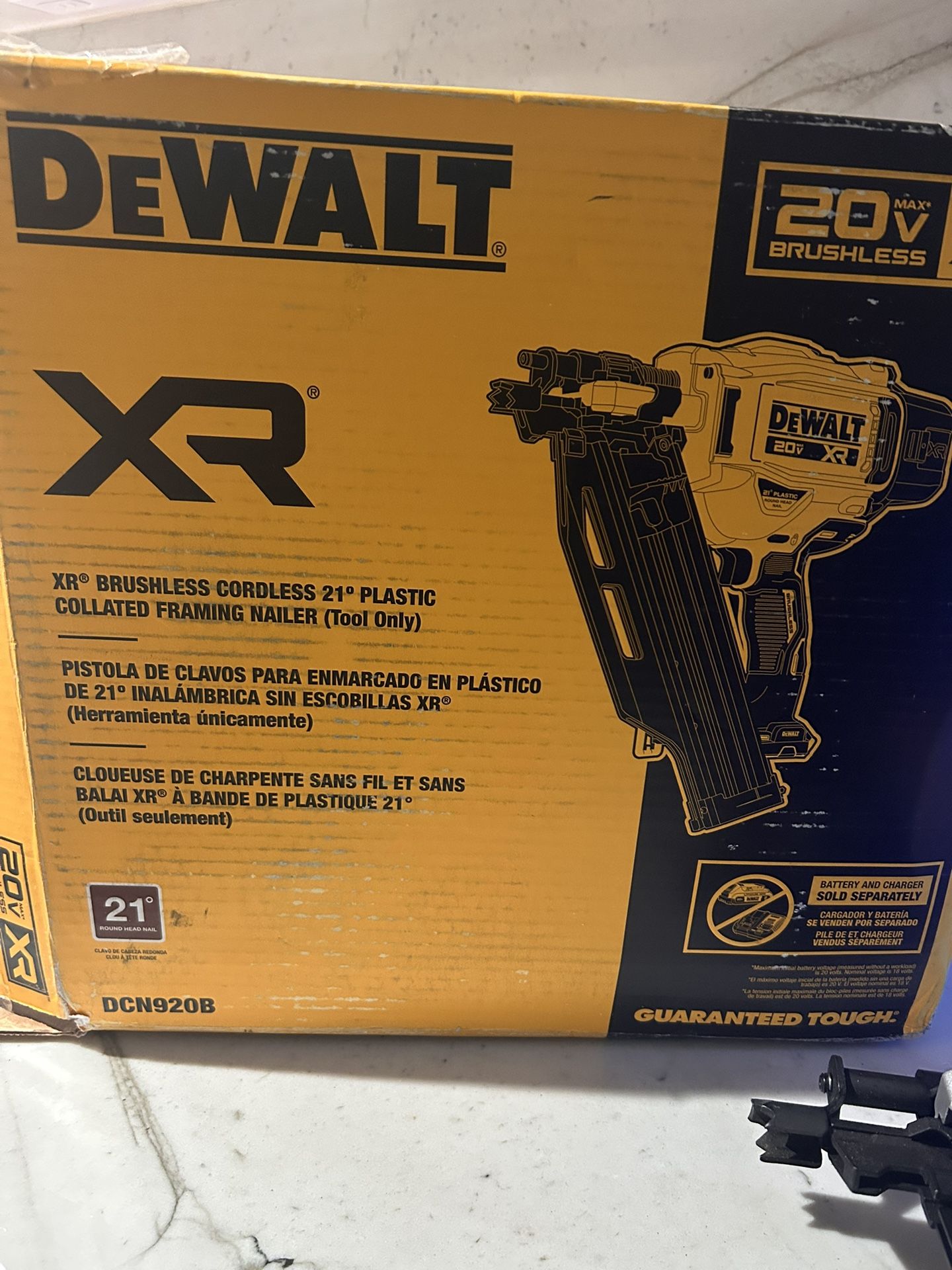 DEWALT 21 DEG FRAMING NAILER