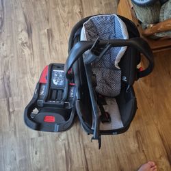 Car Seat With 2 Bases