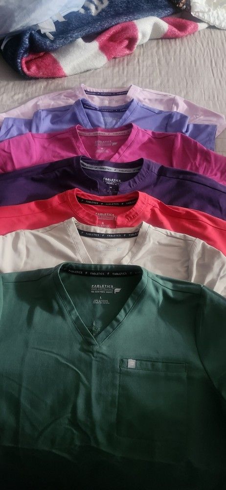 Fabletics Scrubs 
