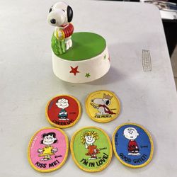 Peanuts embroidered and music box