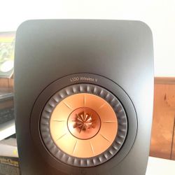 Pair Of KEF LS50 Wireless II  With Subwoofer And Speaker Stands