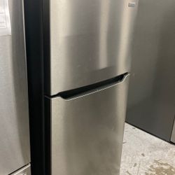 Top Freezer Refrigerator 