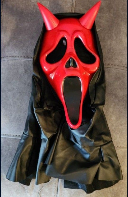 Ghostface Mask