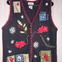 Vintage Size L Embroidered Cardinal Christmas Holiday Women's Sweater Vest Black