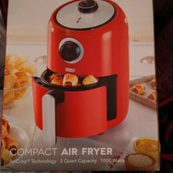 Air fryer/ new in box $40