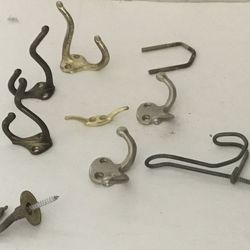 Mixed vintage hooks. Lot of 9