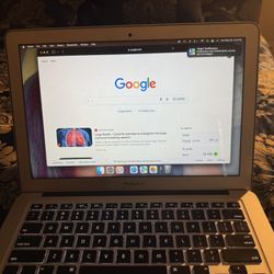 Apple Mac Book 