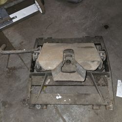 5th Wheel Tow Hitch