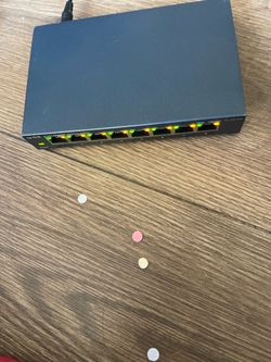 TP-Link TL-SG108 8-port gigabit desktop switch