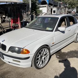 1999 BMW 328i **PARTS ONLY**