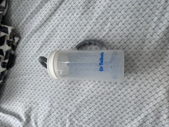 Formula Pitcher