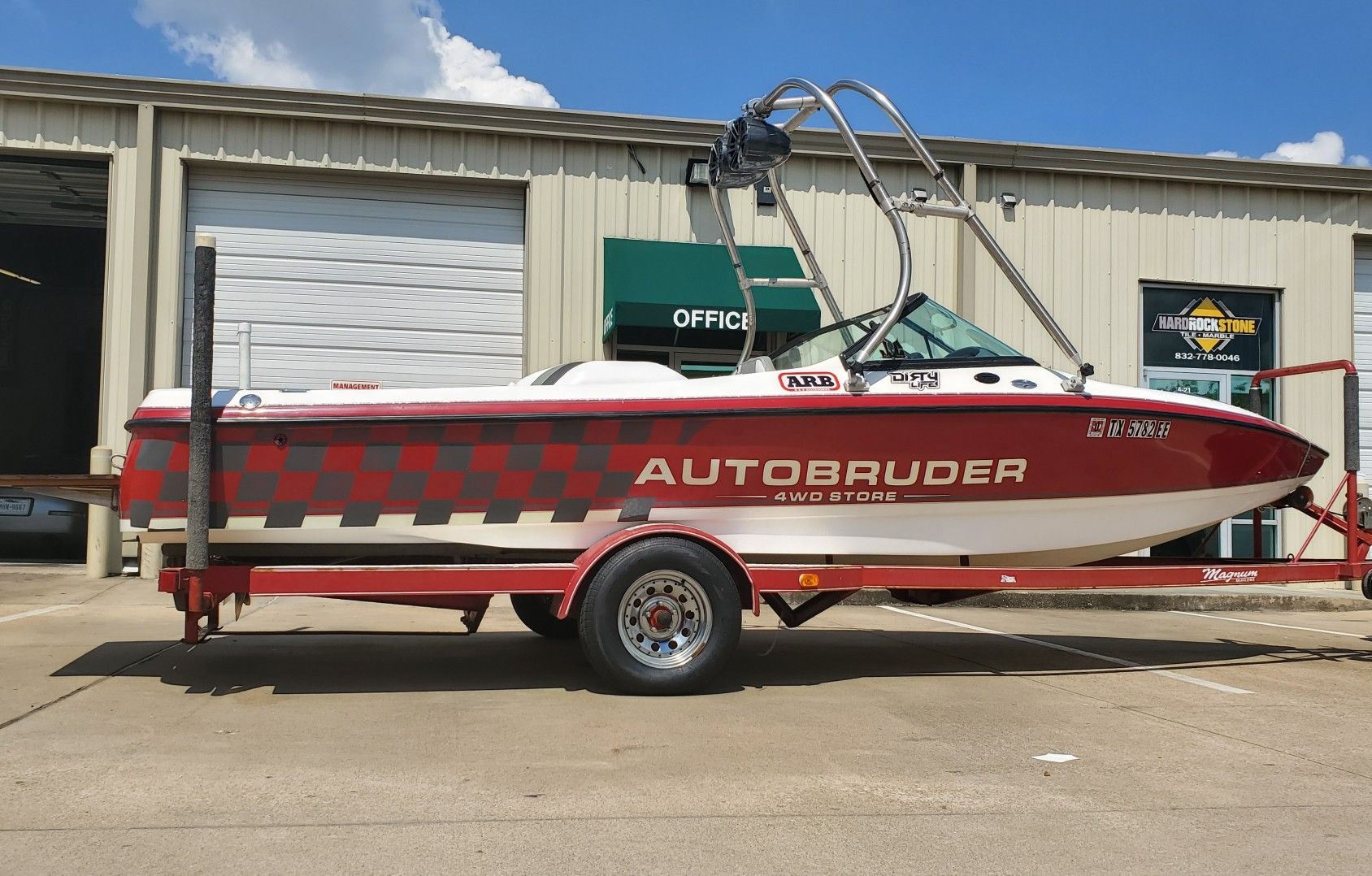 2000 centurion eclipse boat, spectacular 350 hp engine