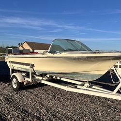 1973 Aristocraft Model 19 Runabout Boat