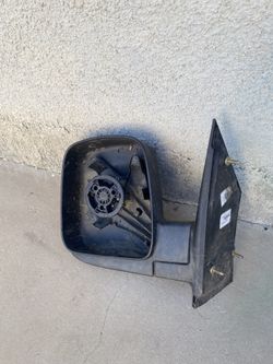 2006 Chevy Express 2500 Drivers Side Mirror Housing