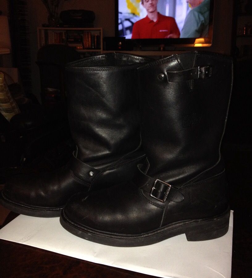 Skechers- Biker/Engineer Boots-A must have! Gorgeous!-Men's size 9 1/2