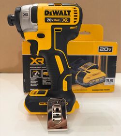 DEWALT 20V MAX XR 1/2” Impact Driver Combo