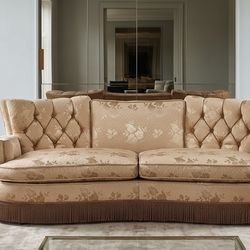 Vintage Curved Sofa – Unique Style