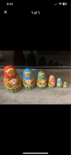 Classic Wooden Matryoshka Nesting Dolls Set - Multicolor