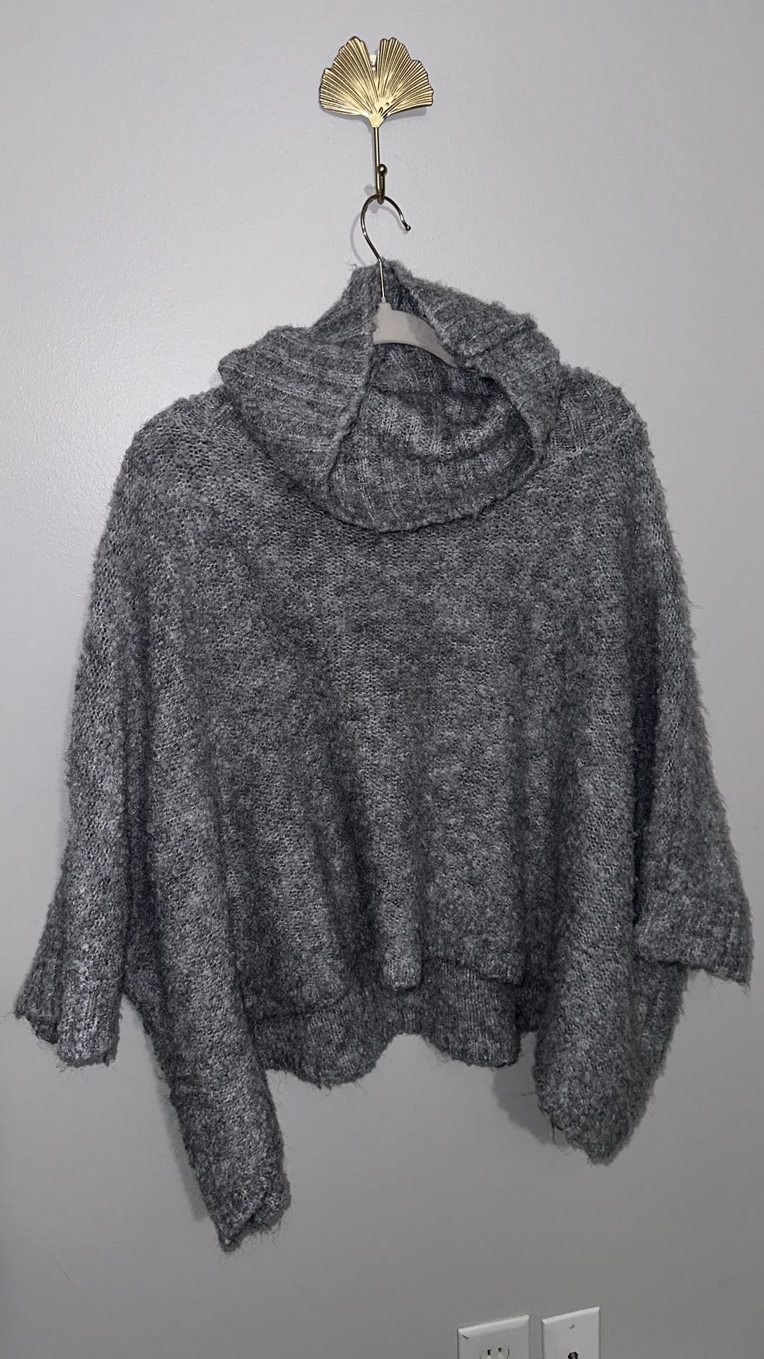 Effortless Supersoft Poncho