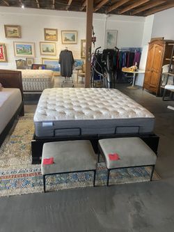 Adjustable King Sized Bed And Mattress