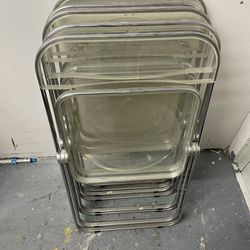 DURABLE CHAIR SET - PLASTIC AND METAL . - Can Still Be Restored 