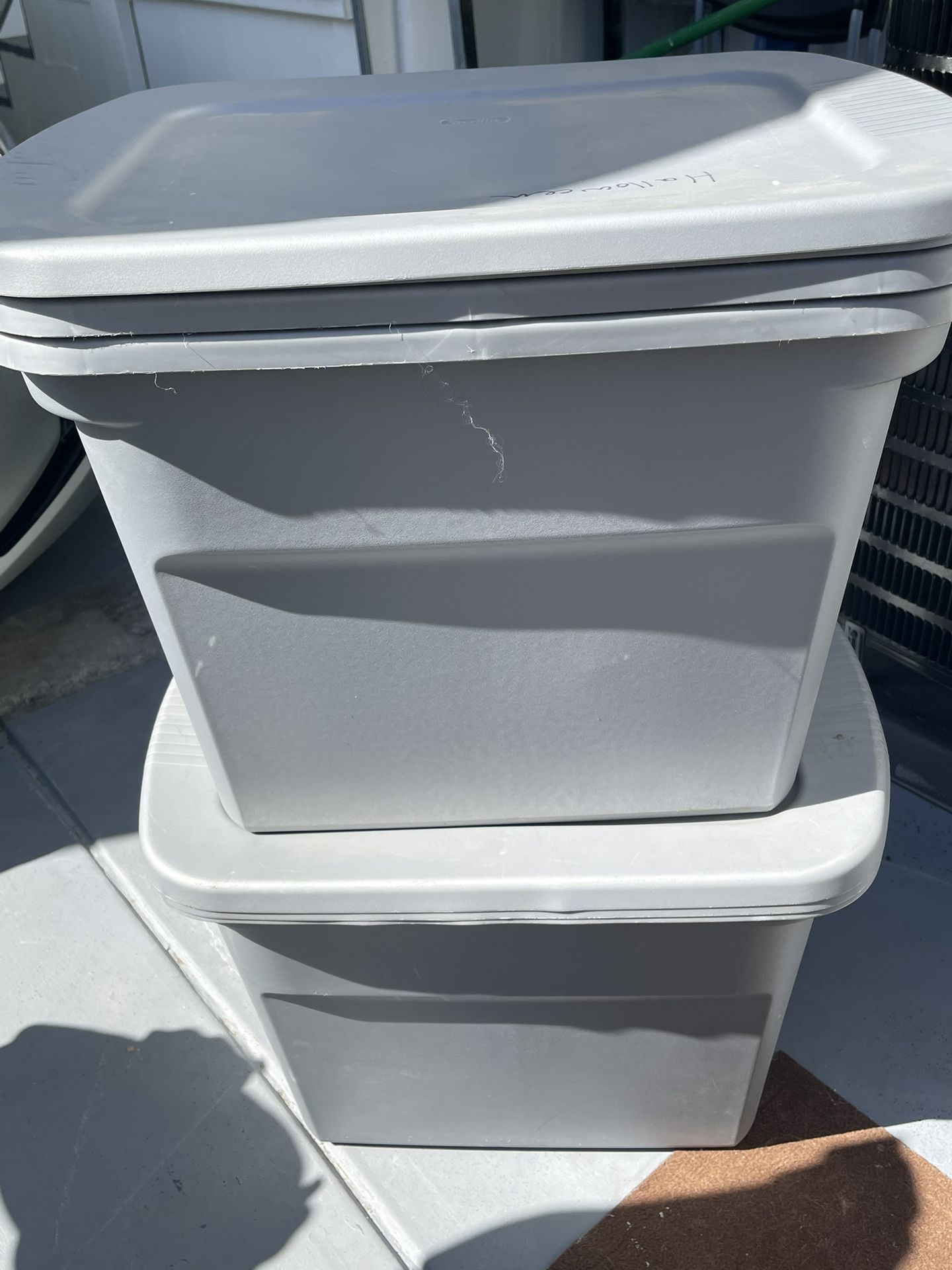 Moving Storage 18 Gal  All Only $10